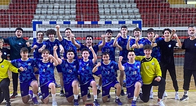 Nilüfer’in yıldızları yenilgisiz Türkiye Şampiyonu