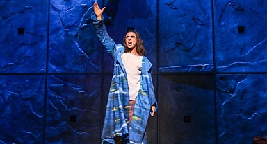 Notre Dame de Paris Müzikali Tüm Görkemiyle 21 Mayıs’a Kadar Devam Ediyor!