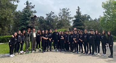 Öğrencilerden can dostlara ziyaret