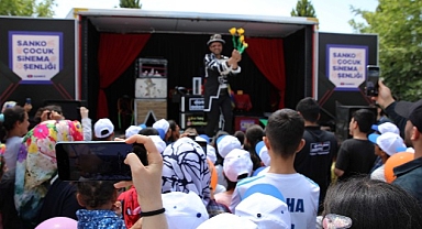 SANKO, Depremden Etkilenen Çocuklara Sinema Şenşiği Düzenledi