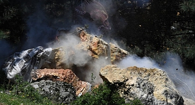 Şehri tehdit eden dev kayalar tehlike olmaktan çıktı