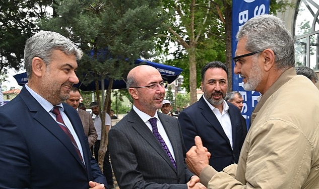 Selçuklu Belediye Başkanı Ahmet Pekyatırmacı, Cuma Buluşmaları kapsamında Hocacihan Mahallesi Zülfikar Camii’nde vatandaşlarla bir araya geldi