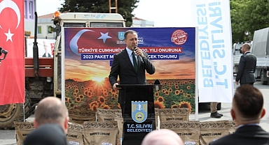 Silivri Belediyesinden Üreticilere 7 Milyon TL’lik Ayçiçek Tohumu Desteği