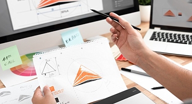 Simon Kucher gelirini yüzde 21 artırırken 2023 için yeni marka kimliğini açıkladı