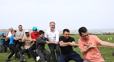 “Tüm Engeller Sevgiyle Aşılır”