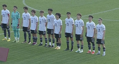 U-16 Gelişim Ligi Yarı Final maçında, Galatasaray ile Beşiktaş karşı karşıya geldi