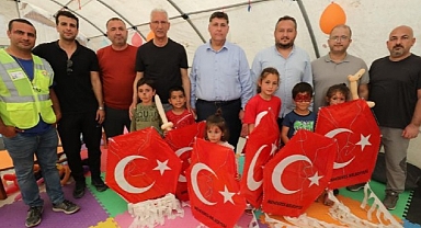 Uçurtmalar Kardeşliğe Yükseldi