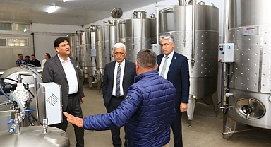 Üzüm Suyu, Sirke, Pekmez ve Şarap Üretim Tesisi’nde Çalışmalar Devam Ediyor