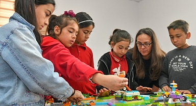 Yenişehir Belediyesi minik bilim kahramanlarını buluşturuyor