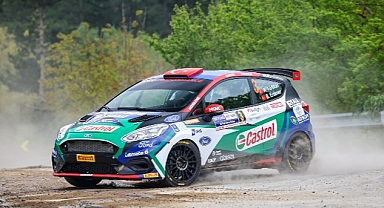 Yeşil Bursa Rallisi’nde pilotlar, Pirelli marka lastikler ile zorlu koşulları aştı