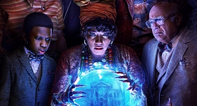 Yıldız Oyuncu Kadrosuyla Yazın Tüyleri Ürpertecek Olan ‘Perili Köşkten Fragman ve Afiş Yayınlandı