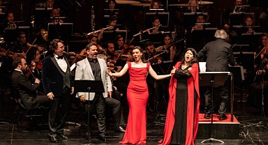 14. Uluslararası İstanbul Opera Festivali, “Gala Konser” İle Başladı