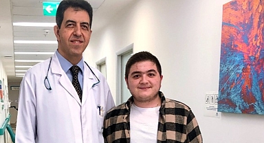 17 Yaşındaki Recep Nefes Alamıyordu; 3 Ayrı Özel Cerrahi Tekniğin Birlikte Uygulanmasıyla Sağlığına Kavuştu
