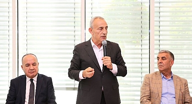 Başkan Çebi, belediye personeliyle bayramlaştı
