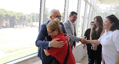 Başkan Deveciler personelle bayramlaştı