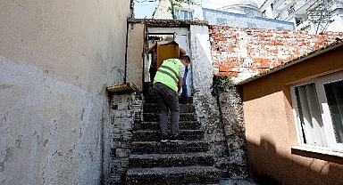 Bayraklı’da sosyal yardımlar arttı - Vatandaşın yüzü güldü