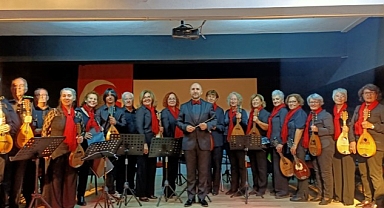 Bayraklı’nın ‘Mandolin Orkestrası’ yaza merhaba diyecek