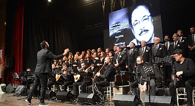 Belkıs Akkale ve Gülşen kutlu korolara eşlik edecek