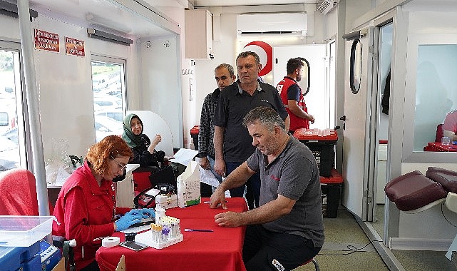 Beylikdüzü'nde kan bağışı noktası kuruldu