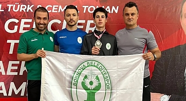 Bornova’nın gururu Bekir Osmanoğlu