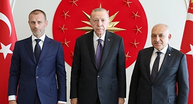 Cumhurbaşkanı Erdoğan, FIFA Başkanı Infantino ve UEFA Başkanı Ceferin’i Kabul Etti