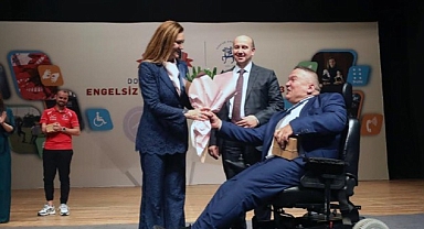 DEÜ’nün Gurur Günü Engelsiz Üniversite Ödül Töreni Yapıldı