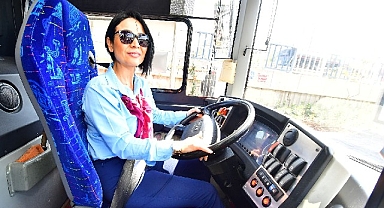 ESHOT’un kadın şoförlerinden yolcular da memnun