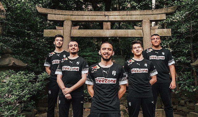 FUT Esports’tan Tarihi Başarı