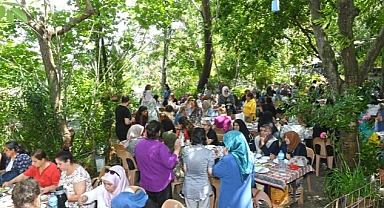 Karabağlar Belediyesi Semt Merkezi kursiyerlerine yönelik geziler sürüyor