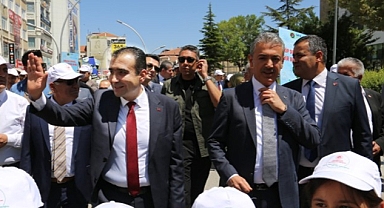 Karaman Belediye Başkanı Savaş Kalaycı, 5-9 Haziran Türkiye Çevre Haftası kapsamında düzenlenen etkinliğe katıldı