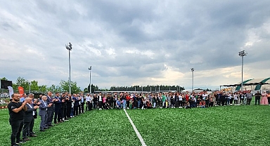 Kavaklı Adem Başoğlu Ortaokulu Kız Futbol Takımı Türkiye Şampiyonu