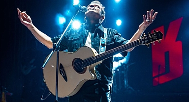 Kenan Doğulu “Yaz Konserleri” Turnesine Start Verdi