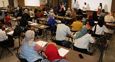 Kocaeli Büyükşehir'in 'Mutlu Şehir Okulları' başladı