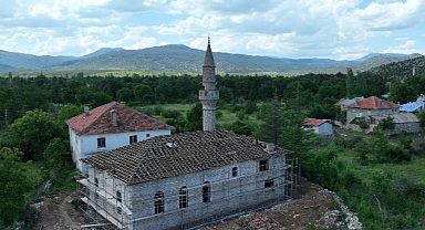 Konya Büyükşehir Beyşehir’deki 120 Yıllık Camiyi Restore Ediyor
