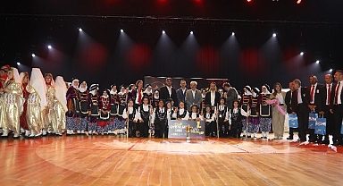 Konya Büyükşehir Halk Oyunları Ligi Finali Büyük Heyecana Sahne Oldu