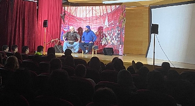 Kudüs Fatihi Selahaddin Eyyubi ZEYGEM Tiyatrosu’nda…