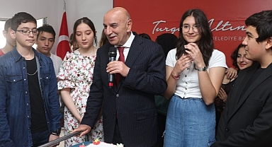 LGS Öğrencileriyle Motivasyon Pastası Kesildi