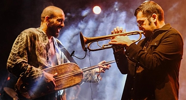 Mert Pekduraner ve Yemen Blues caz tutkunlarını büyüledi