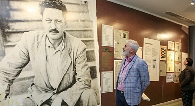 Nazım Hikmet, Ölümünün 60. Yıl Dönümünde Anıldı