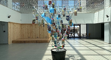 Saray AKM’de ağaçlar kitap açtı