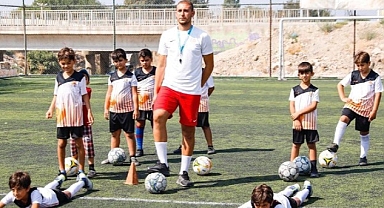 Seferihisarlı çocuklar yaz okulunda eğlenerek öğrenecek