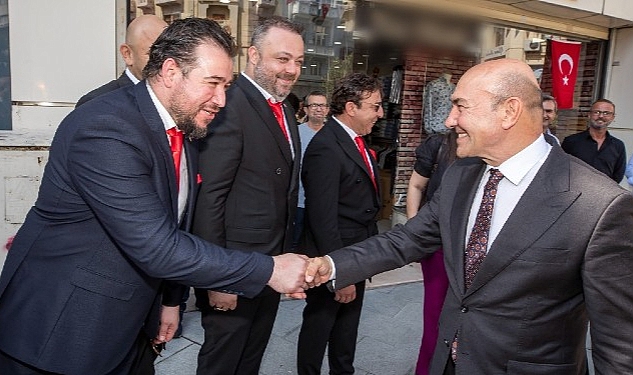 Soyer: Mimar Kemalettin Moda Merkezi’ni dünya ile buluşturuyoruz