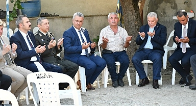 Tekirdağ Valisi Sayın Aziz Yıldırım'ın katılımıyla Malkara'da Bayramlaşma Programı gerçekleştirildi