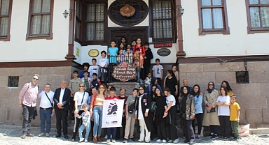 TİKAV, El Ele Birlikteyiz Projesi ile Depremzede Öğrenci ve Aileleriyle Birlikte