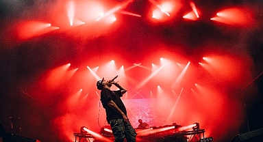 Ünlü rapçi Murda İstanbul'u salladı