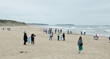 Uzunkum Sahili'nde ikinci kıyı temizliği yapıldı