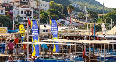 Yunanistan’dan Türkiye’ye 2 kıta ve 2 ülke arasında düzenlenen dünyanın en güzel yüzme yarışı