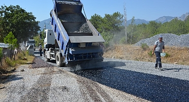 Alanya Beldibi yolunda asfalt çalışmaları başladı