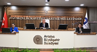 Başkan Böcek Meclis'e ulaşımla ilgili bilgi verdi