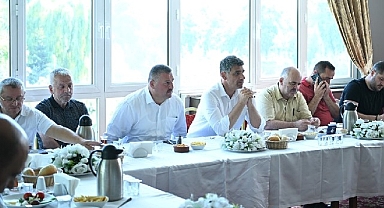 Başkan Kocaman muhtarlarla bir araya geldi